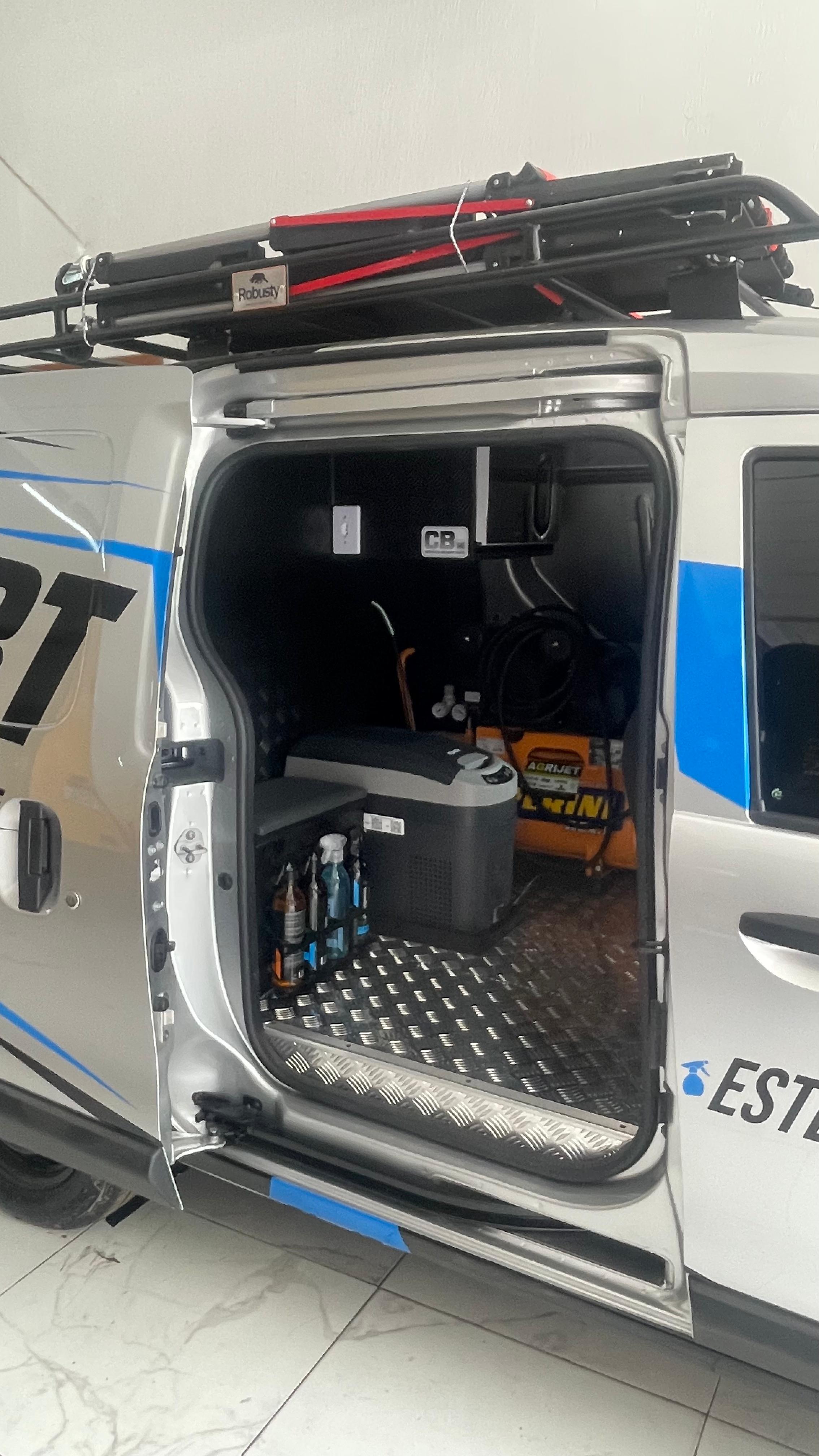 Unidade Móvel - Acabamento